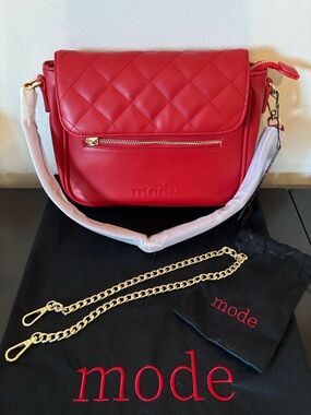 NWT! Ltd Edition Crimson Mode Quilted Hand Bag